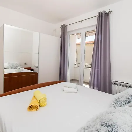 Apartment Rosanda Vodice