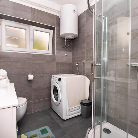 Apartment Rosanda